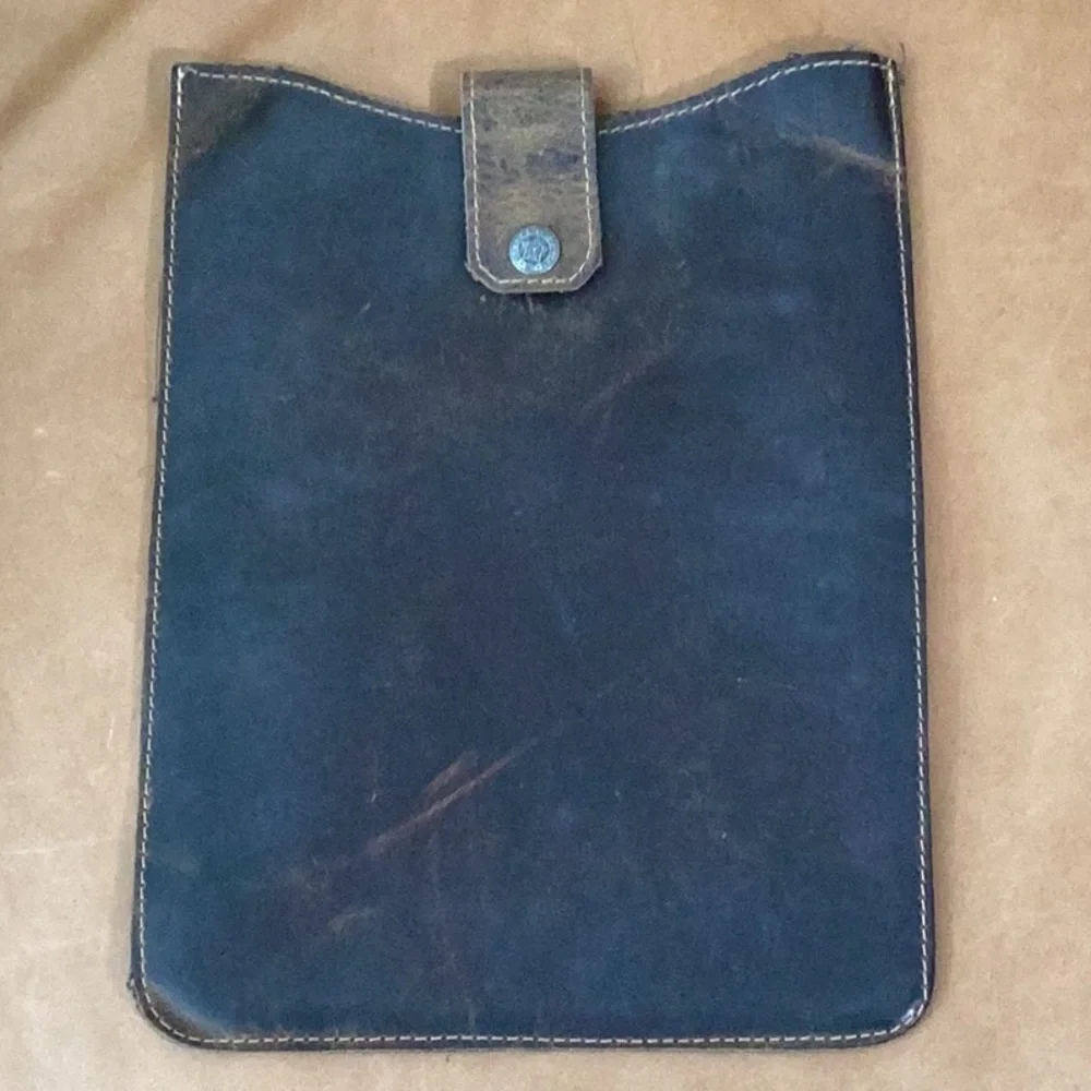 Myra Leather iPad Cover